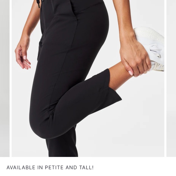 SPANX® On the Move
Tapered Pant - Picture 2 of 9